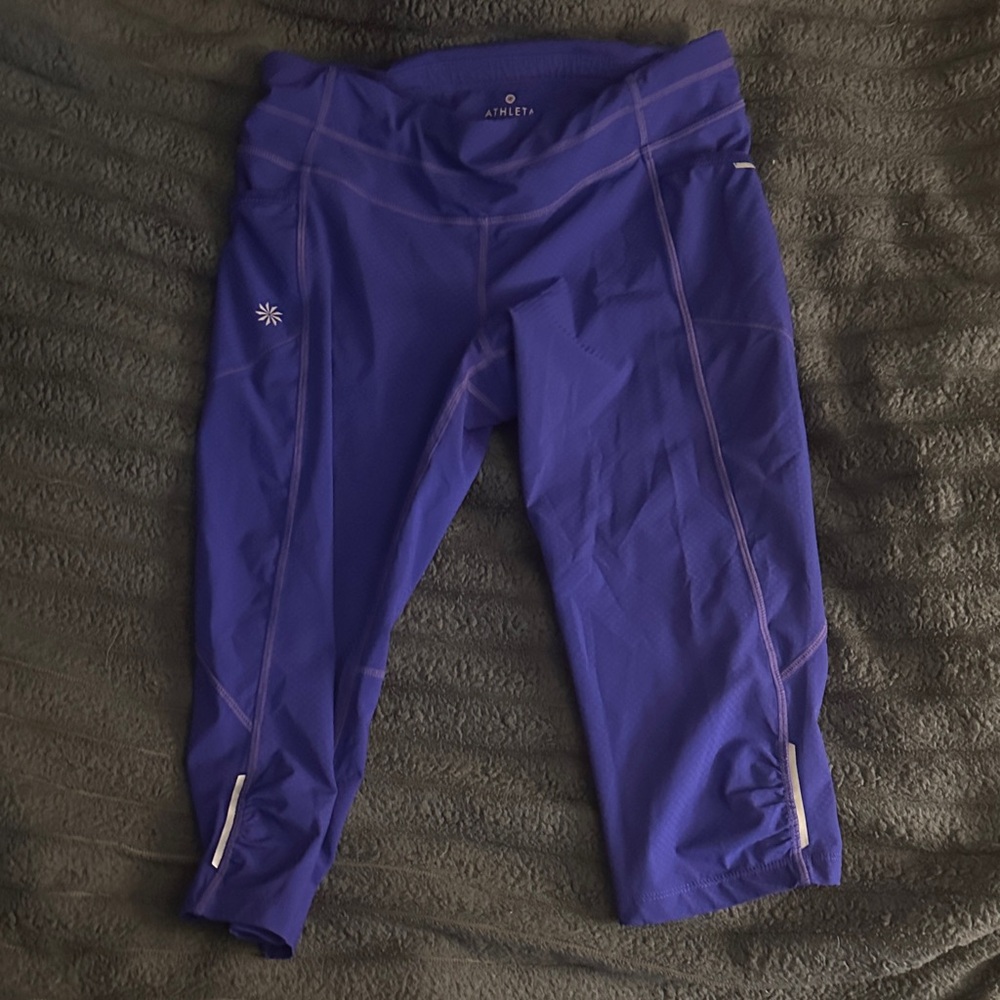 Athleta Women's Bold Purple Capris